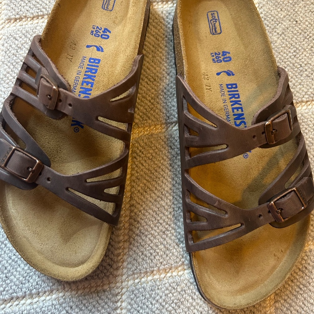 Birkenstock Brown Grenada sandals size 40 (9)